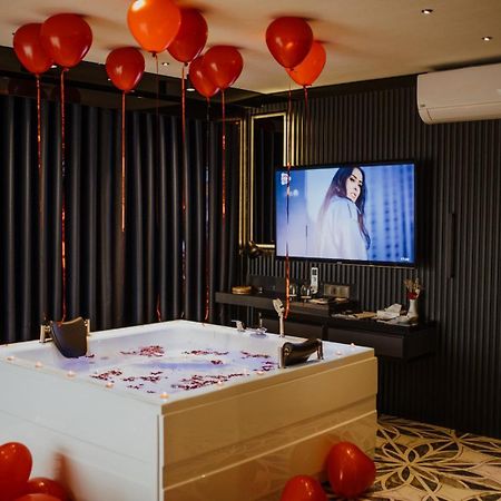 Quala Hotels & Lounge Аксарай Екстериор снимка